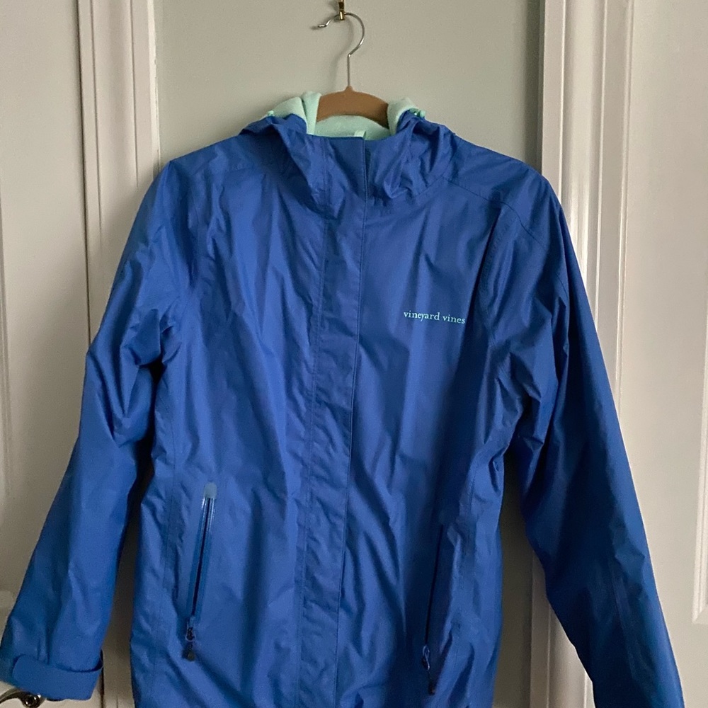 Vineyard vines Rain jacket